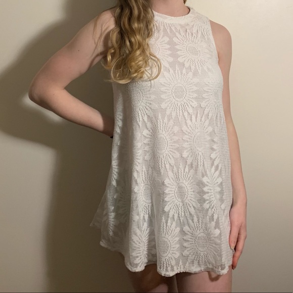 White mini flowy dress, forever 21 - Picture 1 of 1